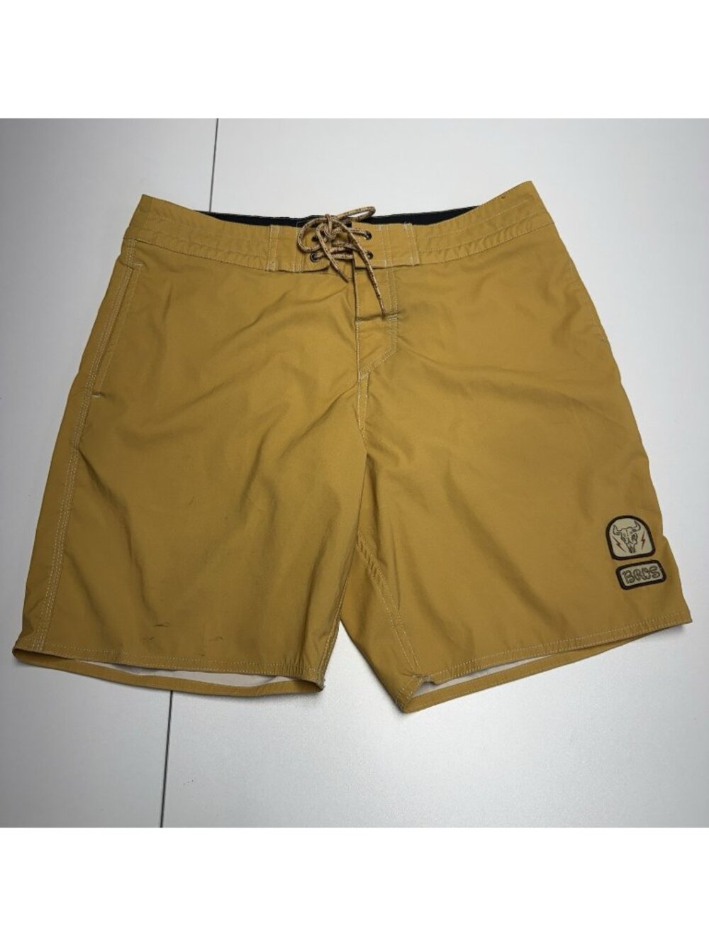 Howler Bros Board Shorts Swim Trunks Mens 32 Yellow Mesh Lined